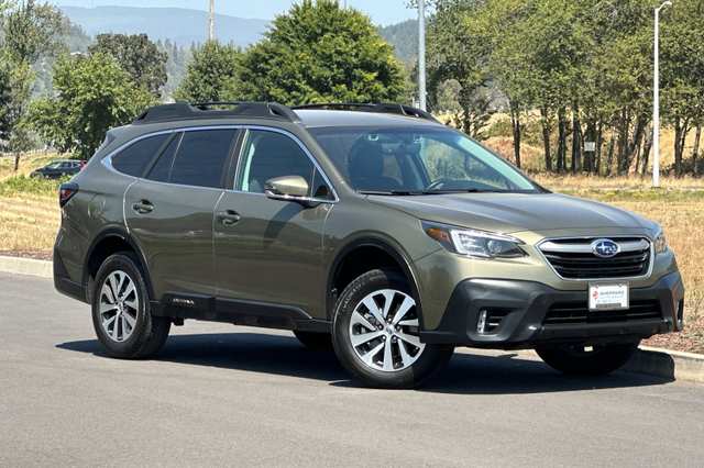2022 Subaru Outback Premium
