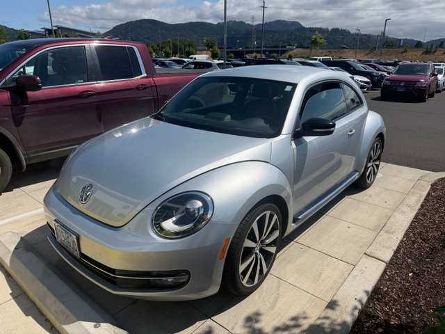 2012 Volkswagen Beetle 2.0 TSi