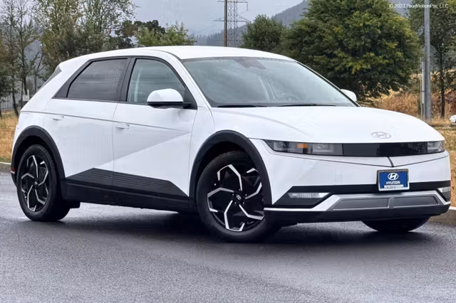 2024 Hyundai Ioniq 5 SE Standard Range