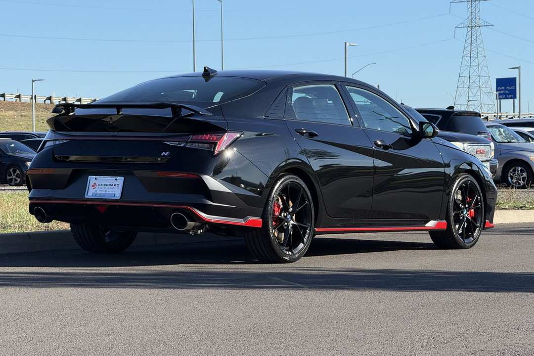 2026 Hyundai Elantra N Base - Image 3