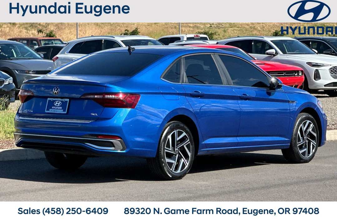 2024 Volkswagen Jetta 1.5T SEL - Image 3