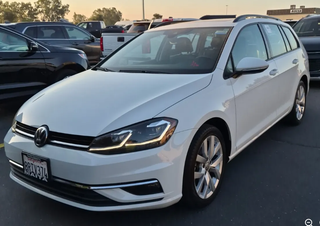 2019 Volkswagen Golf Sportwagen SE