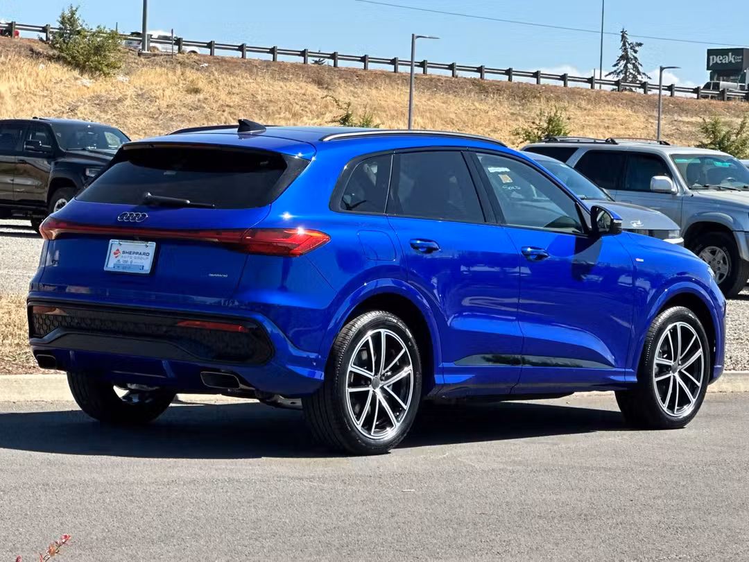 2026 Audi Q5 2.0T Prestige - Image 3