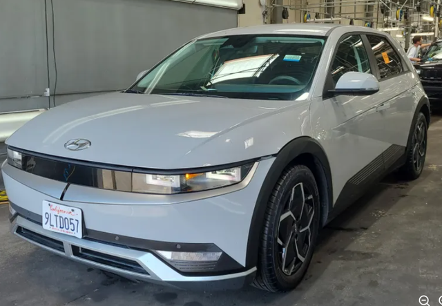 2024 Hyundai Ioniq 5 SEL