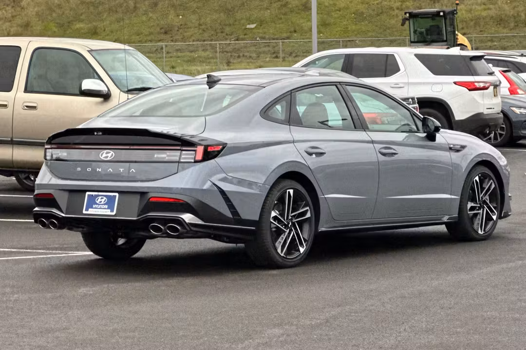 2026 Hyundai Sonata N Line - Image 3
