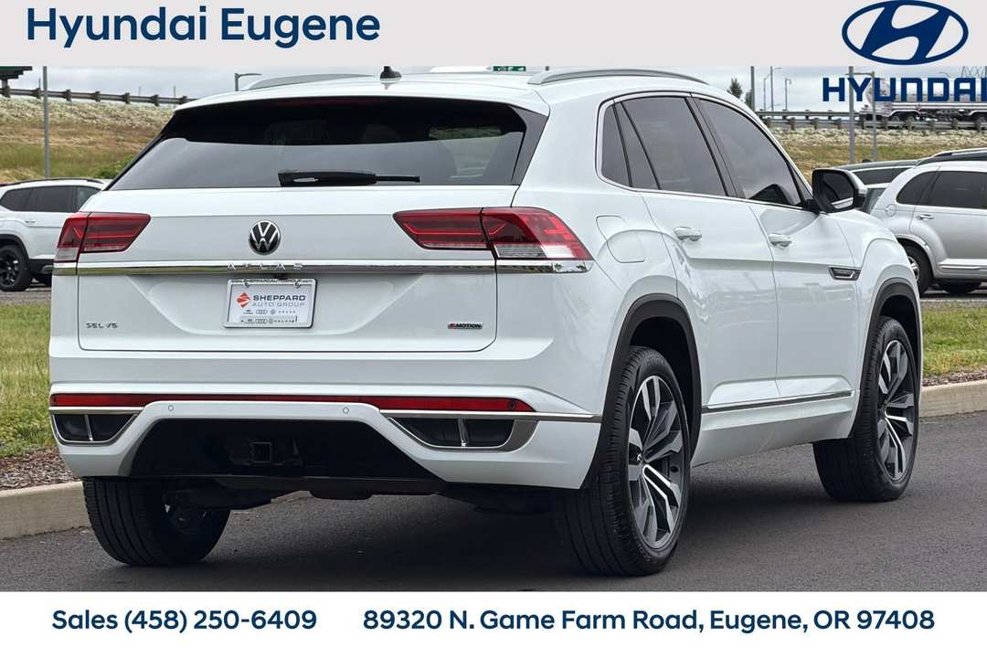 2020 Volkswagen Atlas Cross Sport 3.6L V6 SEL RLine - Image 3