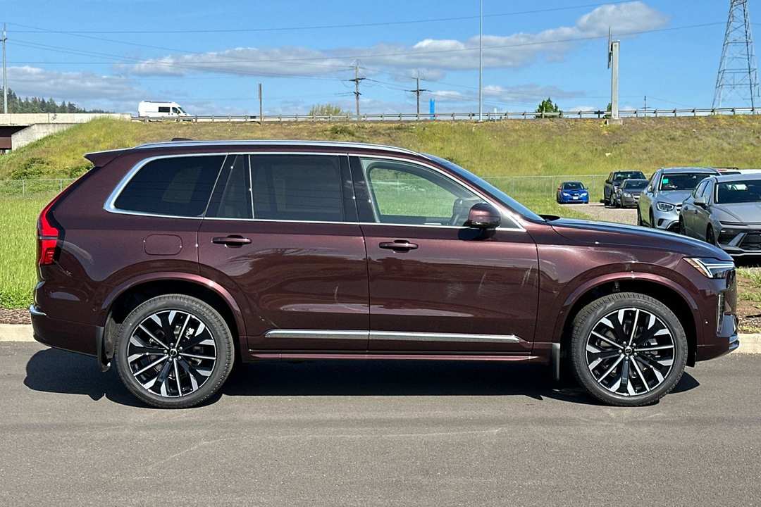 2026 Volvo Xc90 B6 Plus 7Seater - Image 2