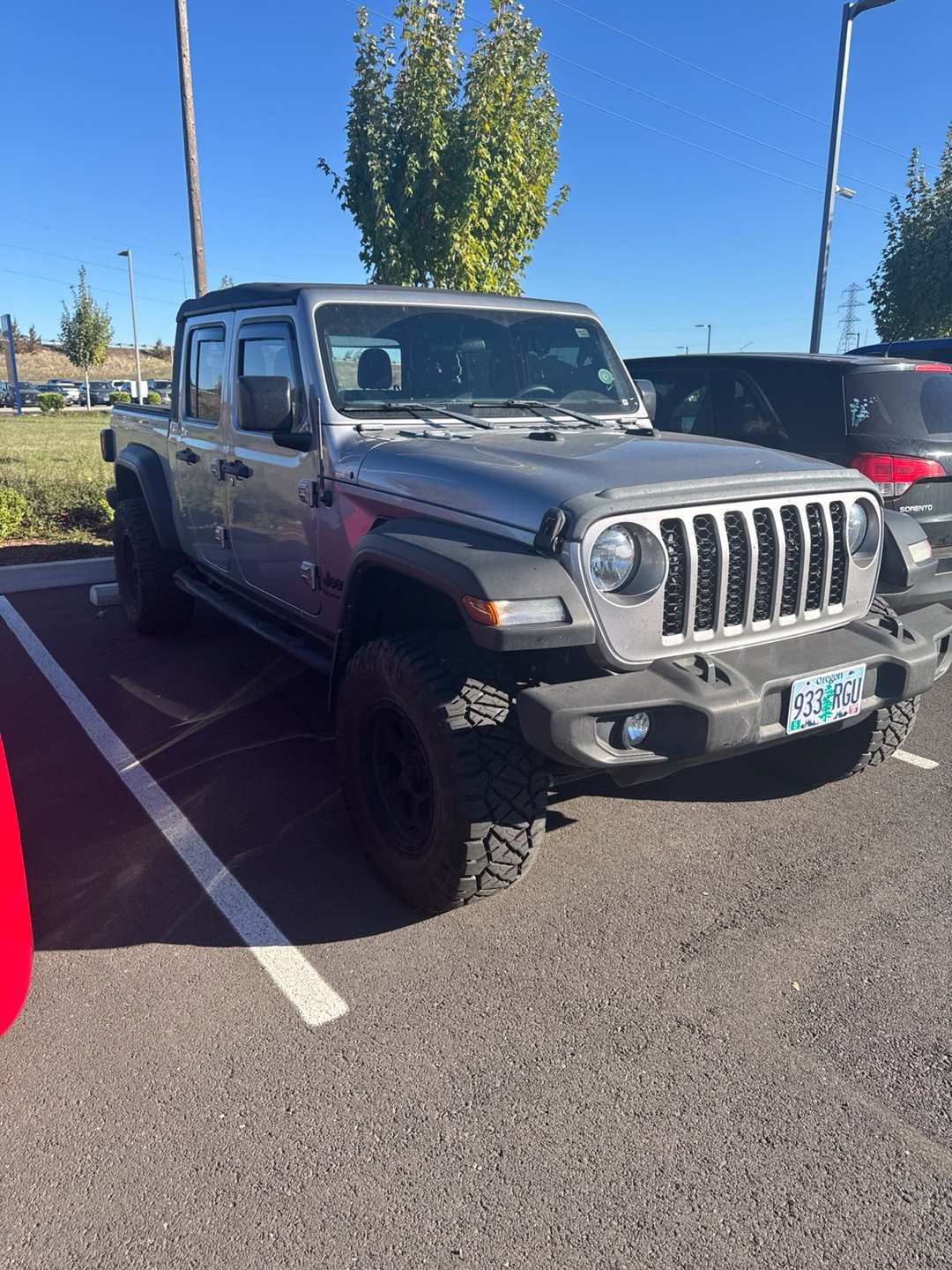 2021 Jeep Gladiator Sport - Image 3
