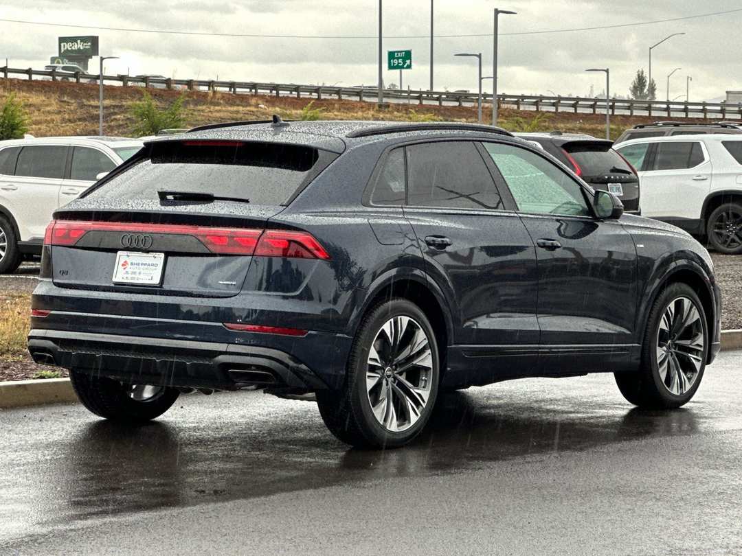 2027 Audi Q8 - Image 3