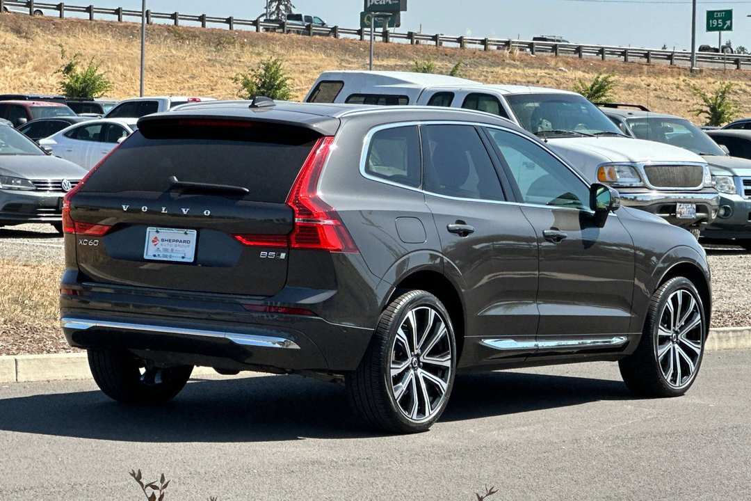 2023 Volvo Xc60 B5 Ultimate Bright Theme - Image 3