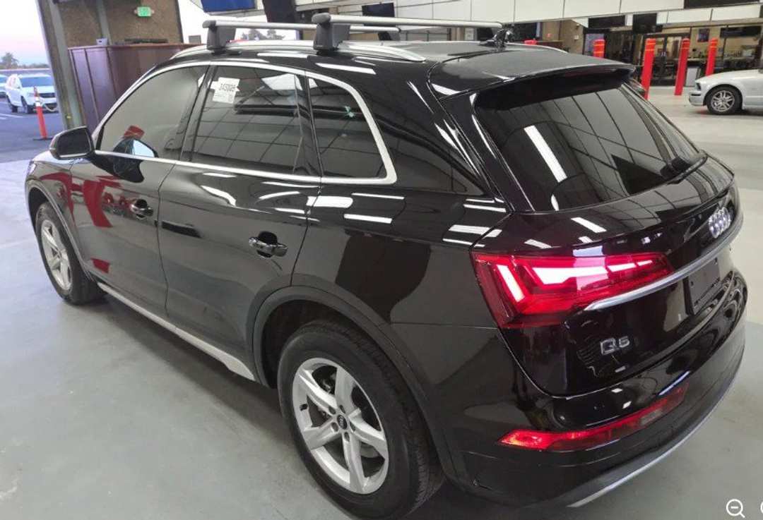 2021 Audi Q5 45 Premium - Image 2