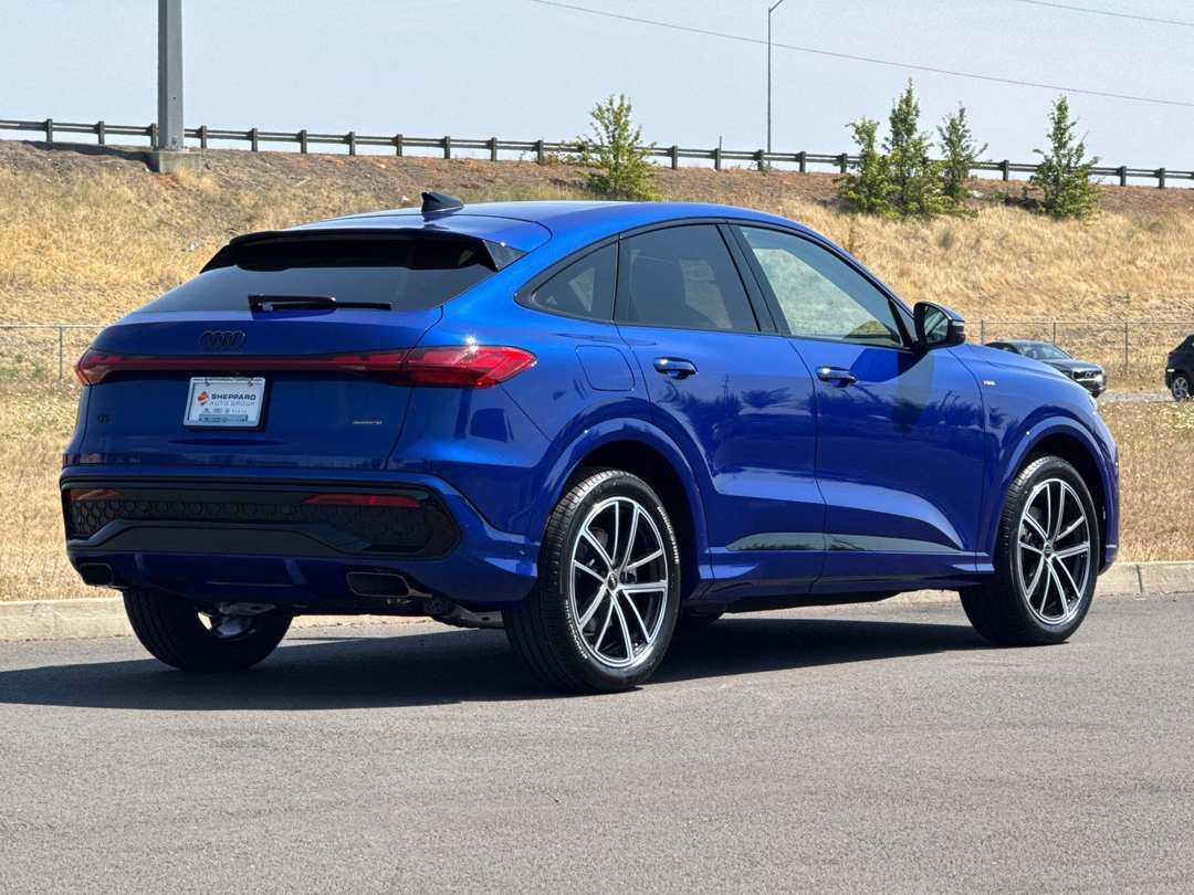 2026 Audi Q5 2.0T Prestige - Image 3