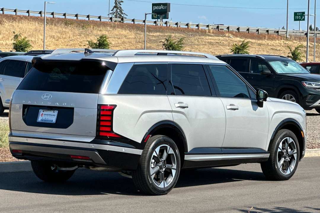 2026 Hyundai Palisade Limited - Image 3