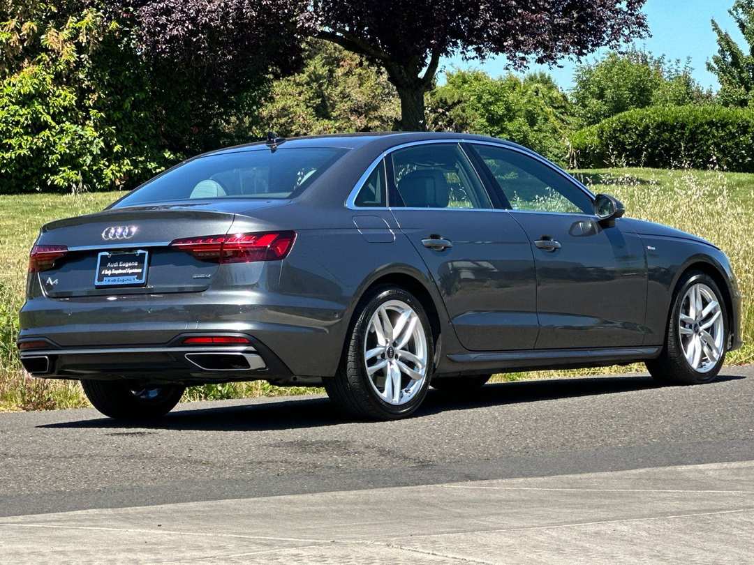 2023 Audi A4 45 S line Prestige - Image 3
