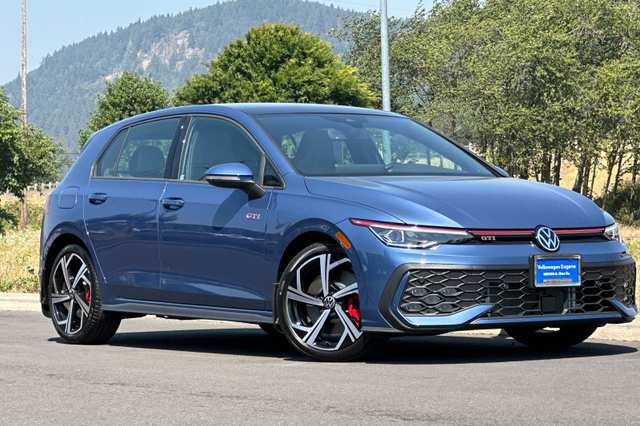 2025 Volkswagen Golf Gti 2.0T SE