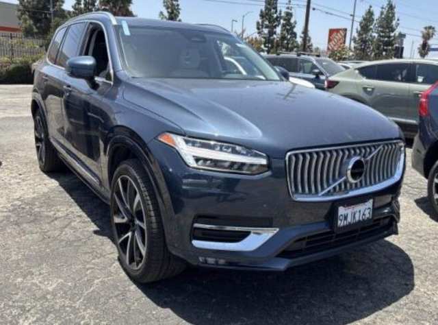 2024 Volvo Xc90 B6 Plus Bright Theme