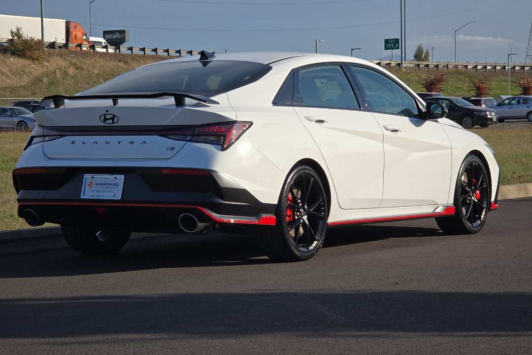 2026 Hyundai Elantra N Base - Image 3