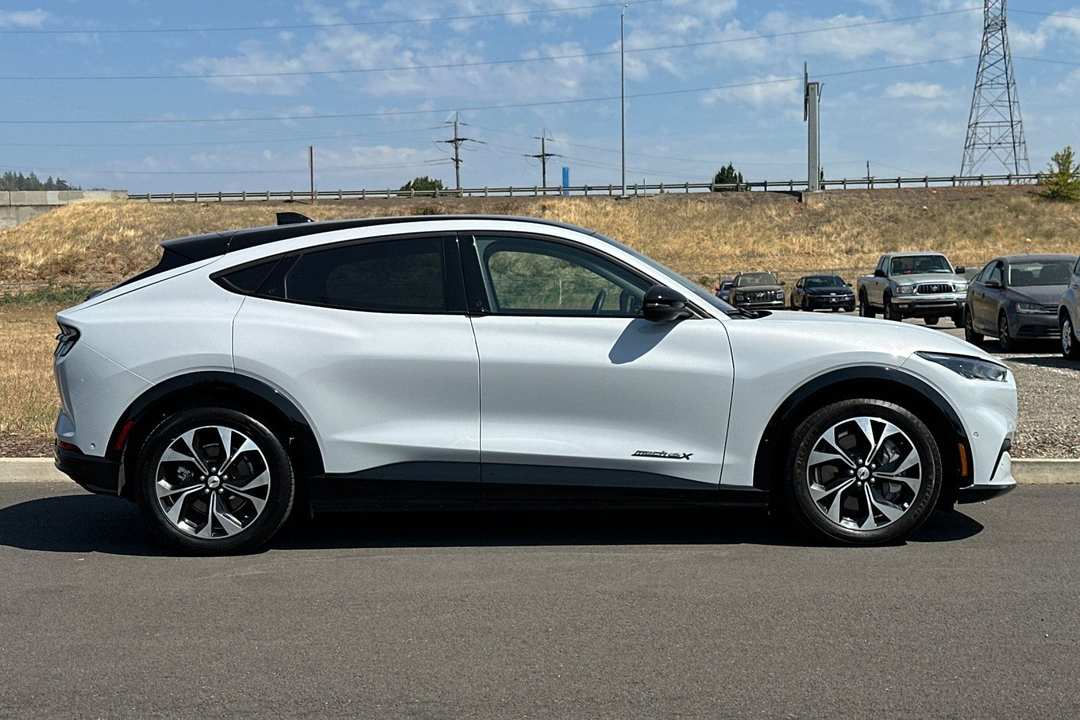 2023 Ford Mustang Mach-E Premium - Image 2