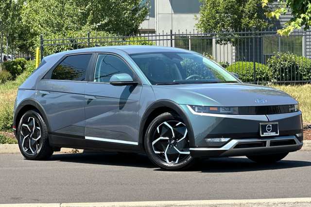 2024 Hyundai Ioniq 5 SEL