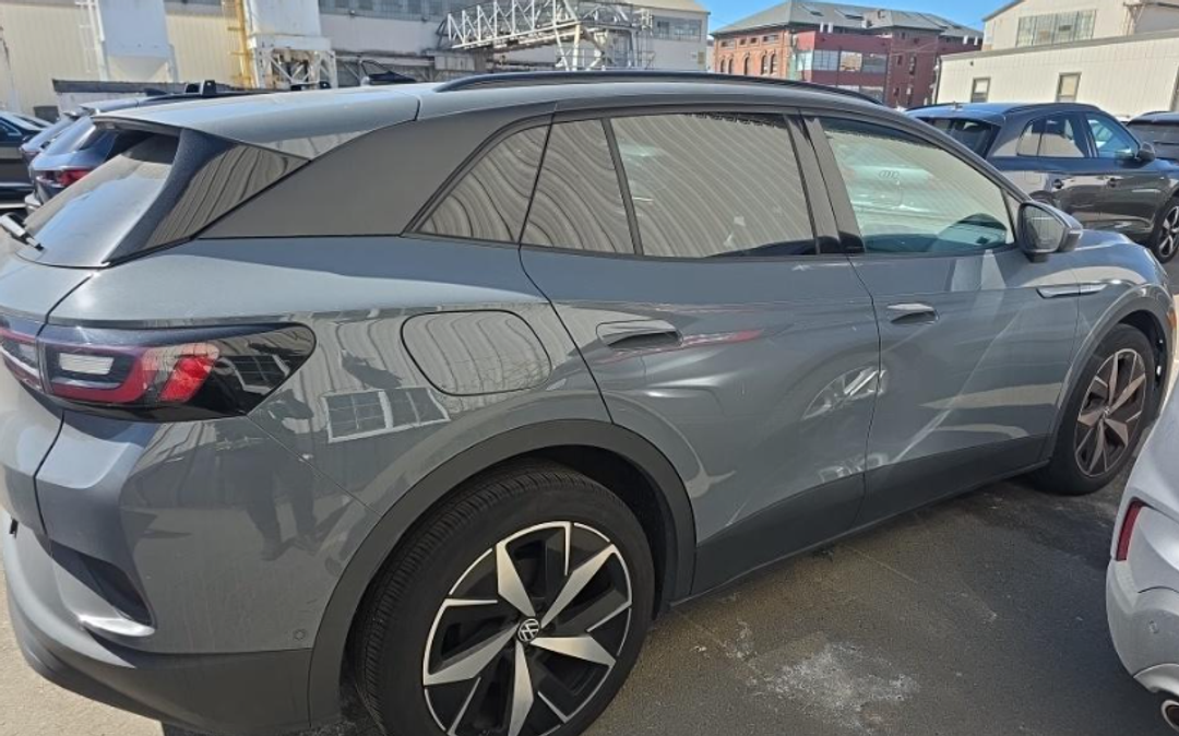 2023 Volkswagen Id.4 Pro S - Image 2