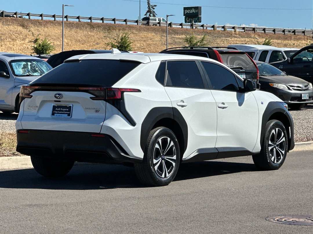 2023 Subaru Solterra Premium - Image 3