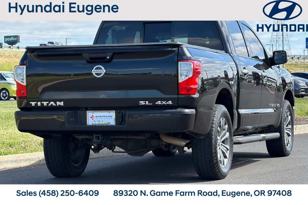 2018 Nissan Titan SL - Image 3
