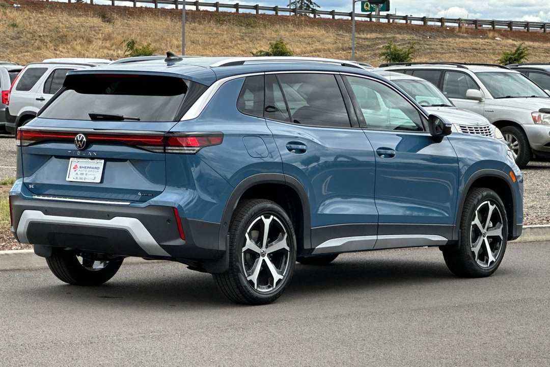 2026 Volkswagen Tiguan 2.0T SE - Image 3