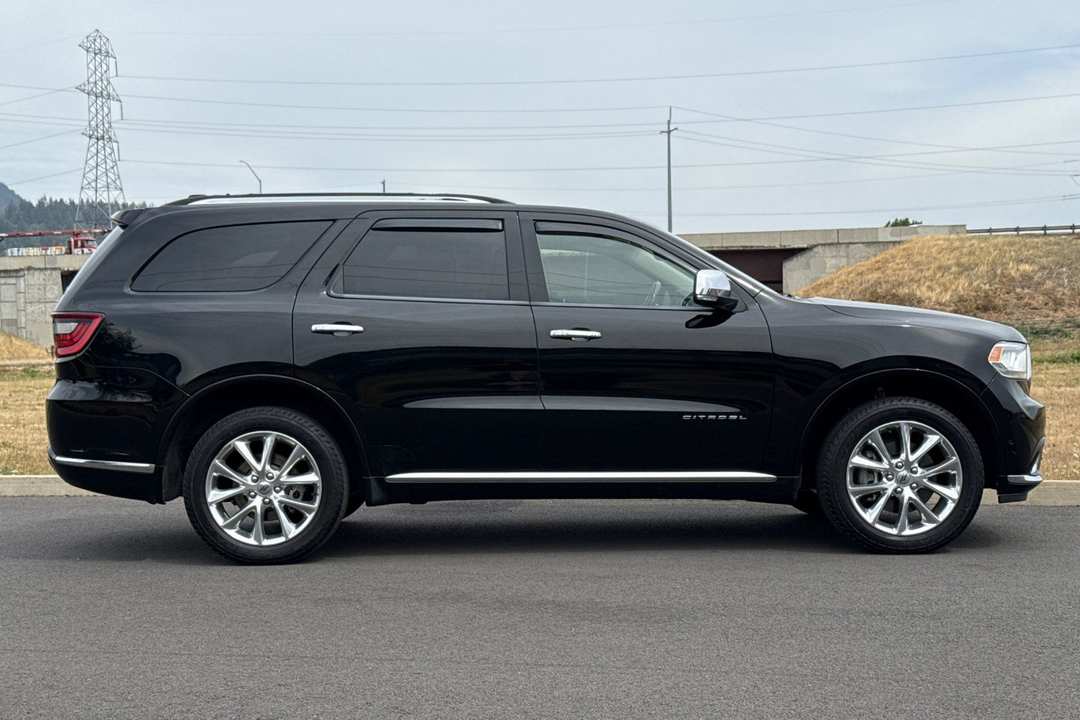 2020 Dodge Durango Citadel - Image 2