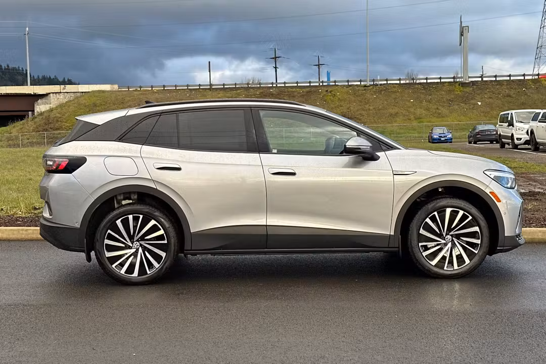 2026 Volkswagen Id.4 Pro - Image 2