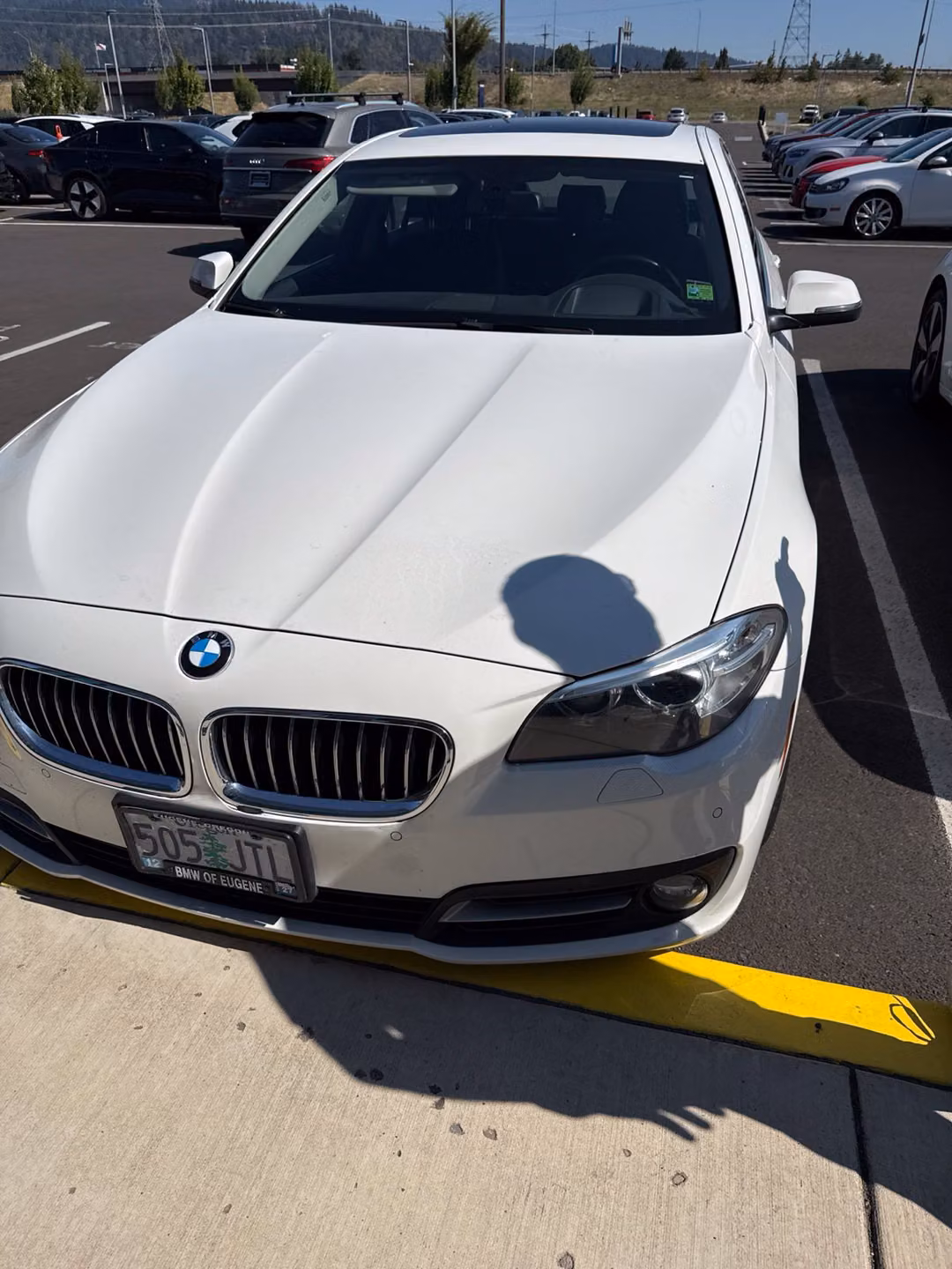 2015 BMW 5 Series 528i xDrive - Image 3