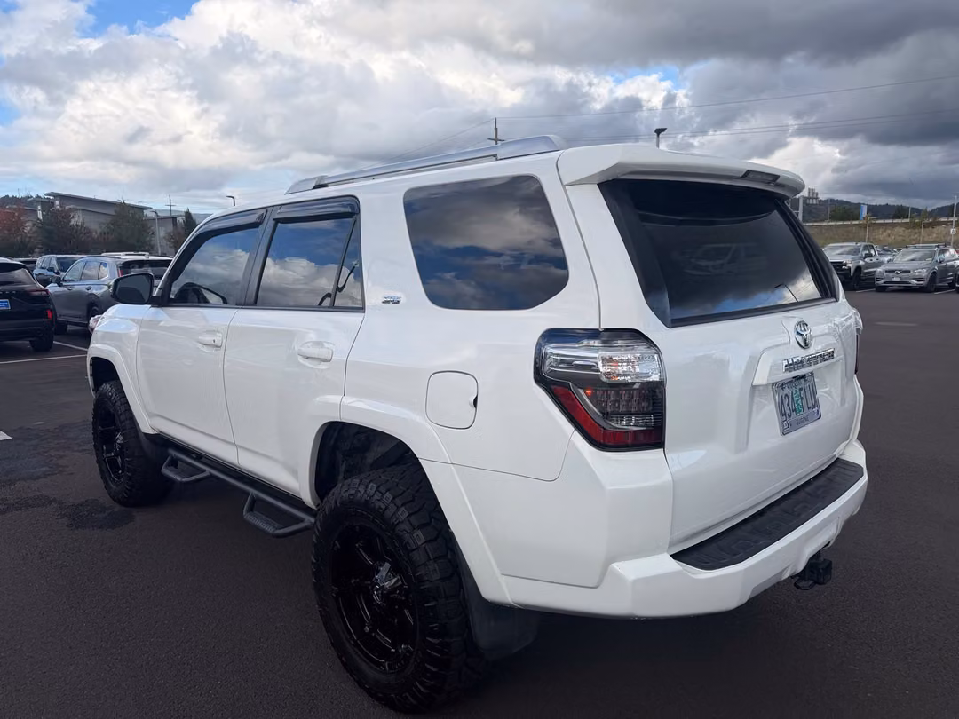 2018 Toyota 4Runner SR5 Premium - Image 2