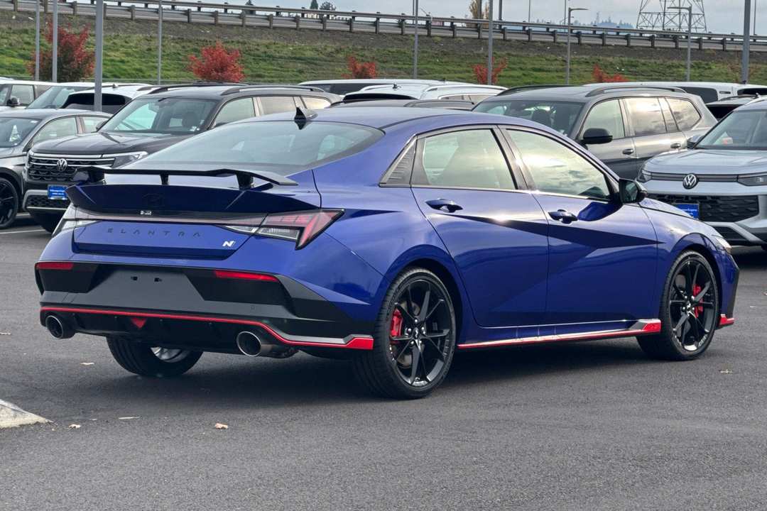 2026 Hyundai Elantra N Base - Image 3