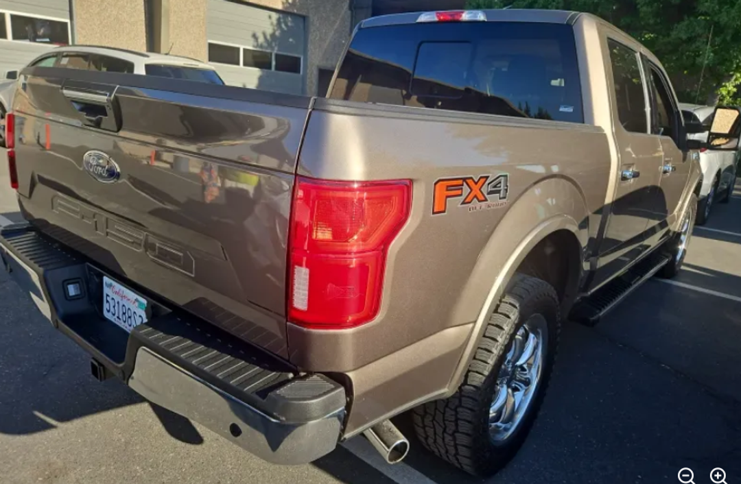 2019 Ford F-150 Lariat - Image 2