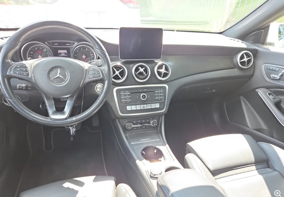 2019 Mercedes-Benz CLA CLA 250 - Image 3