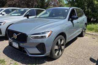 2024 Volvo Xc60 Recharge Plug-In Hybrid T8 Plus Dark Theme