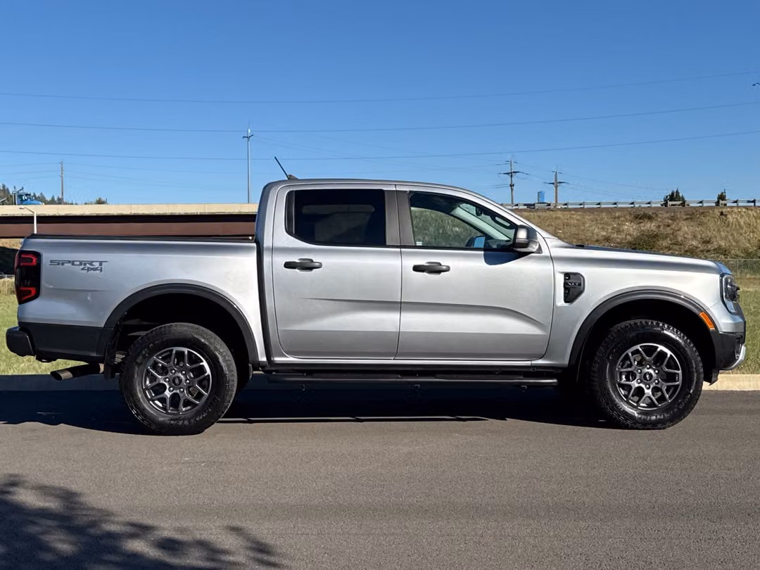 2024 Ford Ranger XLT - Image 2
