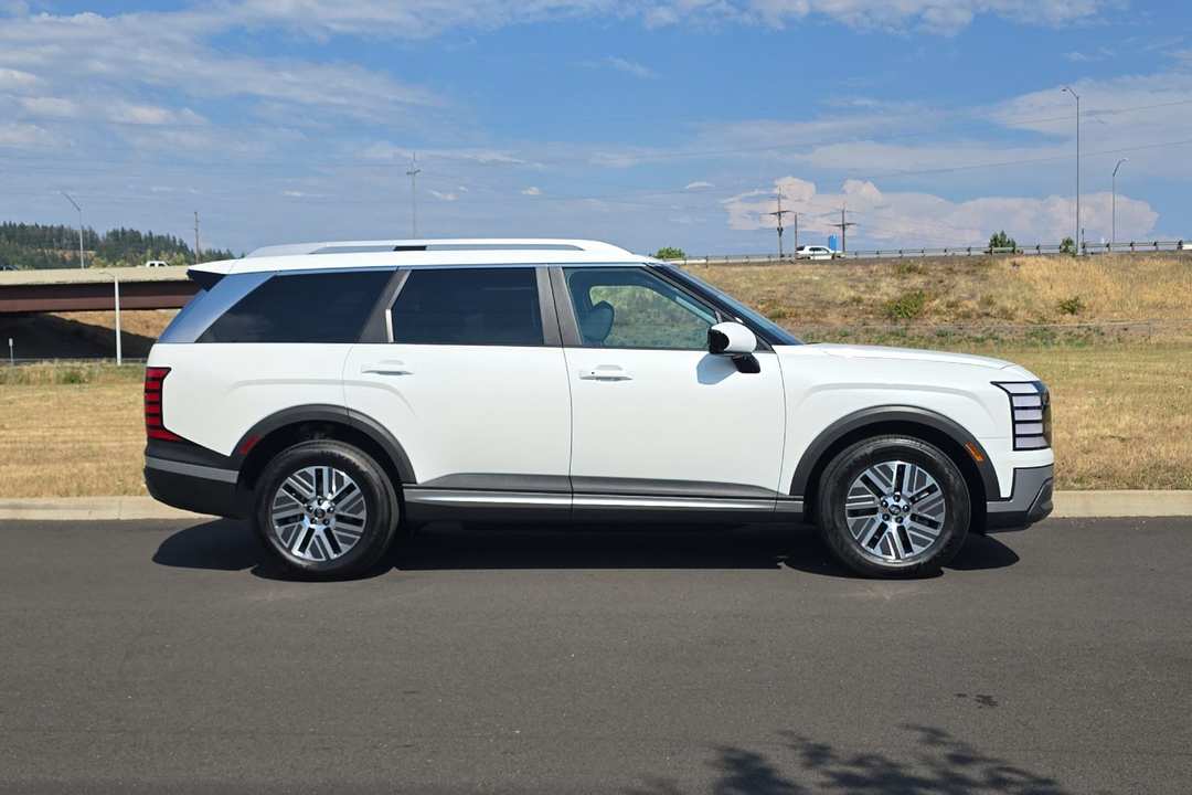 2026 Hyundai Palisade Hybrid SEL - Image 2