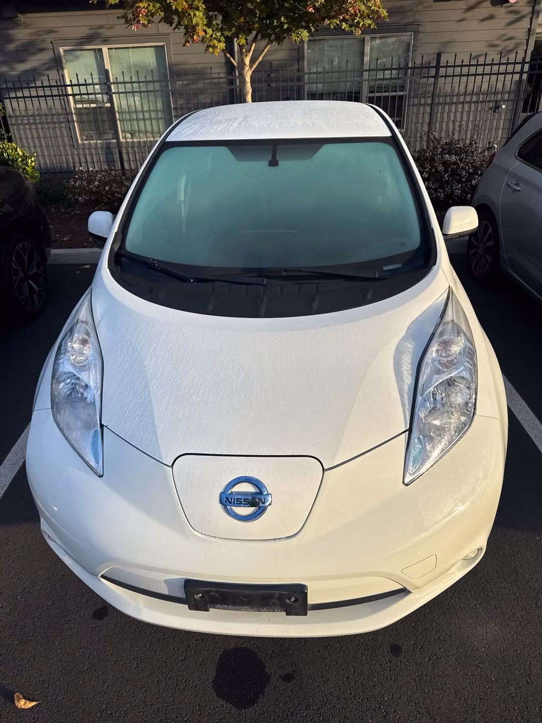 2016 Nissan LEAF SV - Image 3