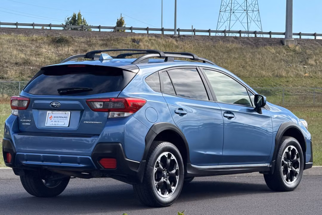 2022 Subaru Crosstrek Premium - Image 3
