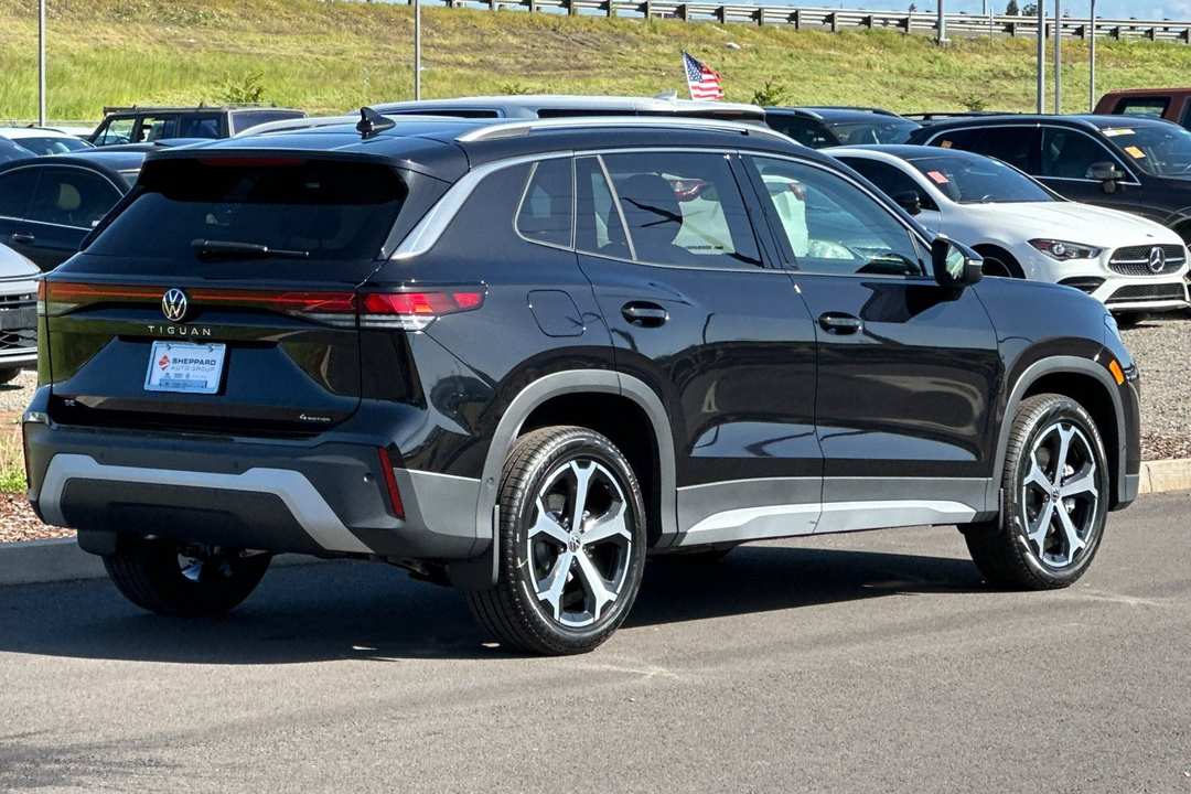 2026 Volkswagen Tiguan 2.0T SE - Image 3