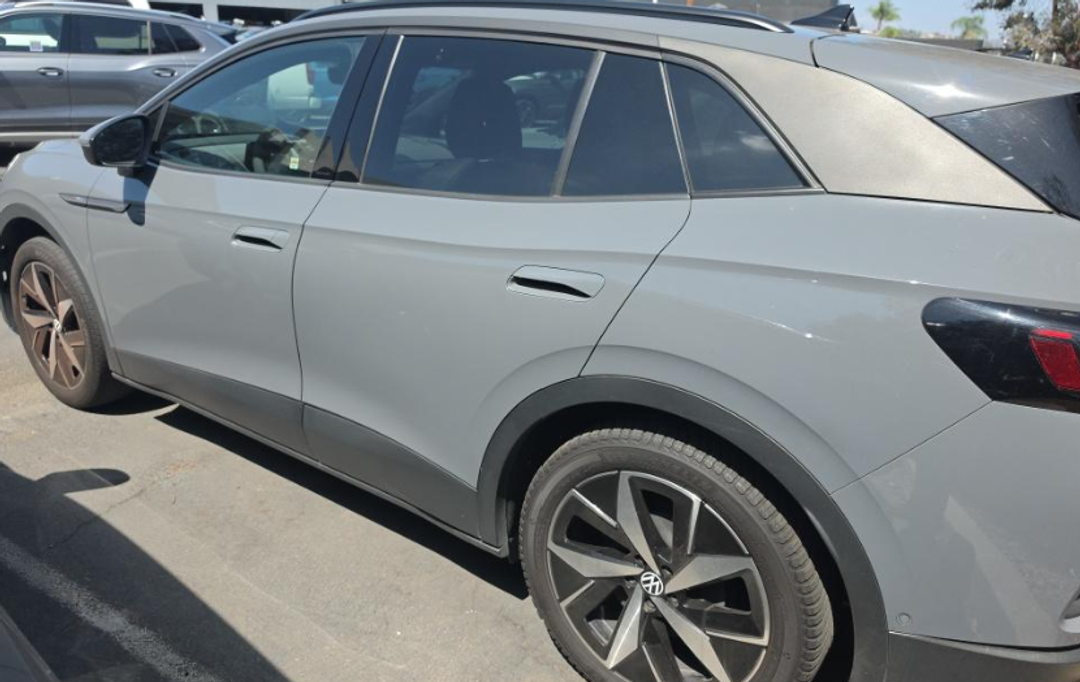 2023 Volkswagen Id.4 S - Image 3