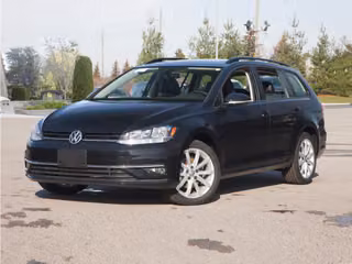 2018 Volkswagen Golf Sportwagen S