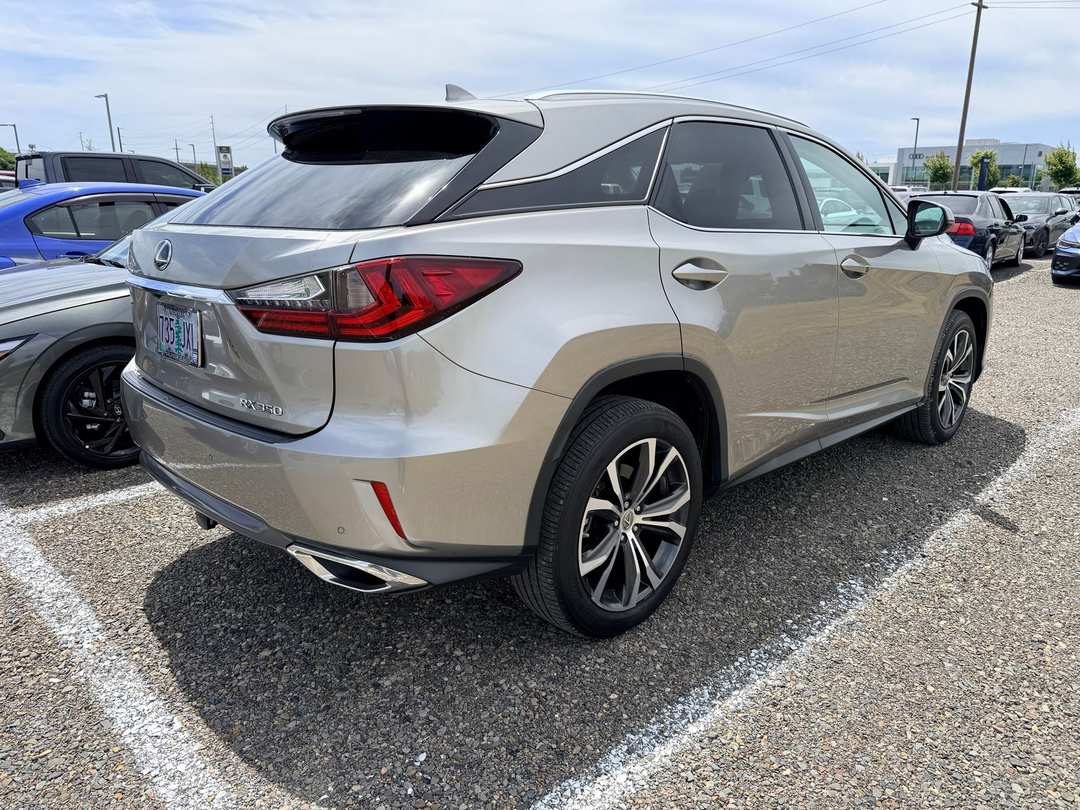 2017 Lexus RX 350 - Image 3