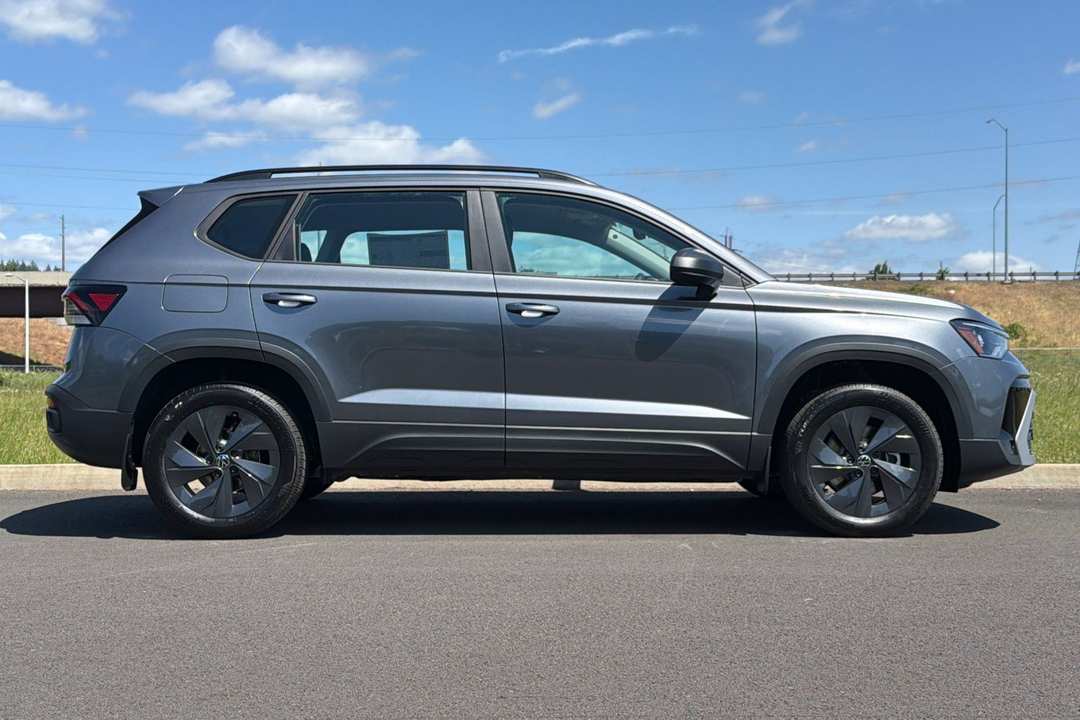 2026 Volkswagen Taos 1.5T S - Image 2