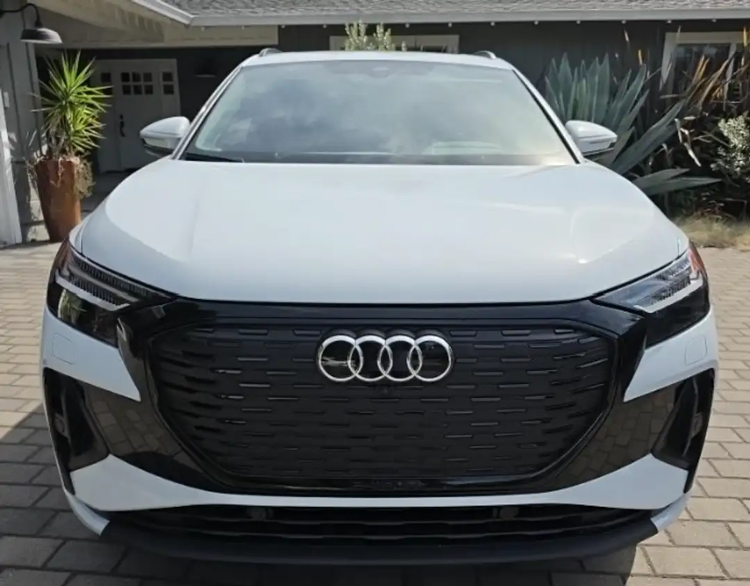 2023 Audi Q4 E-Tron Prestige - Image 3