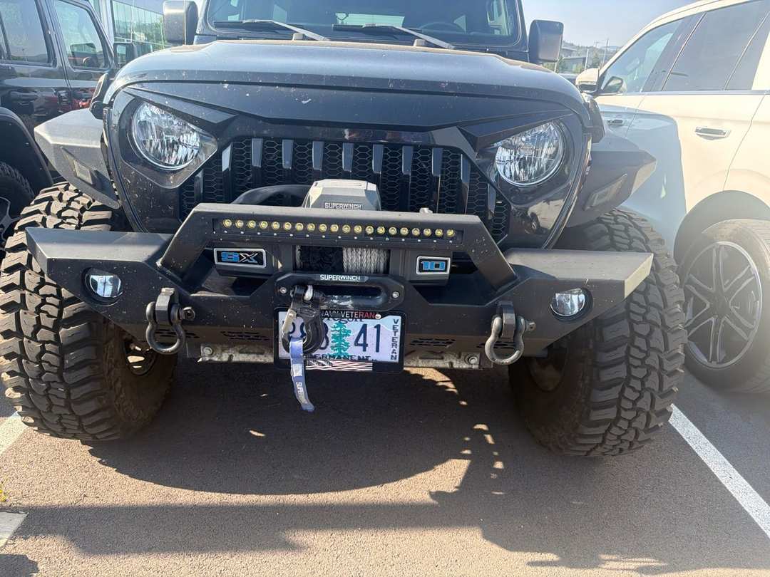 2018 Jeep Wrangler Unlimited Sport - Image 2