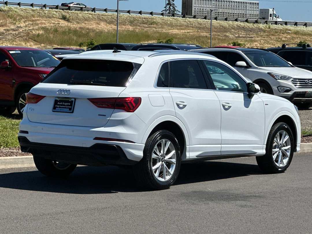 2025 Audi Q3 Premium - Image 3