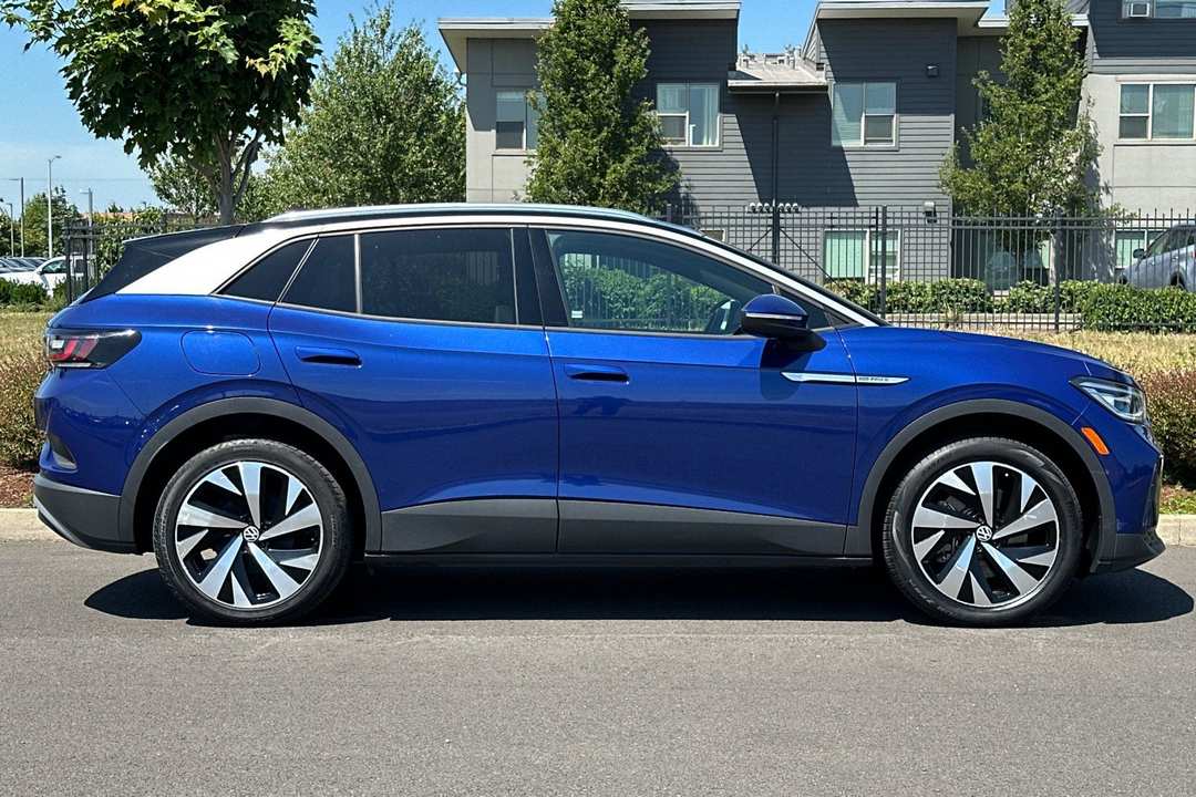 2022 Volkswagen Id.4 Pro S - Image 2