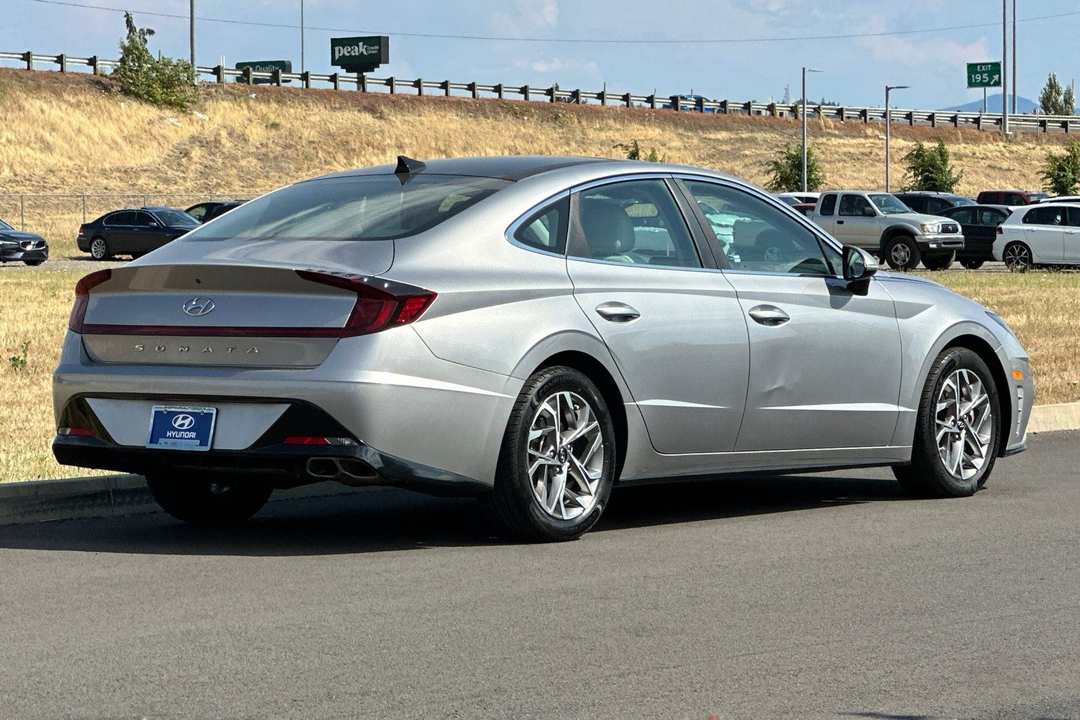 2021 Hyundai Sonata SEL - Image 3
