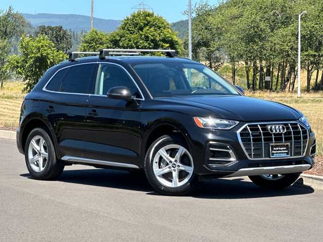 2023 Audi Q5 40 Premium